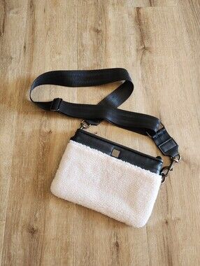 Think Royln Luxe Sherpa Faux Leather Deluxe Bum Bag Crossbody Purse